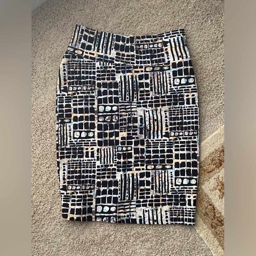 LuLaRoe Cassie Skirt